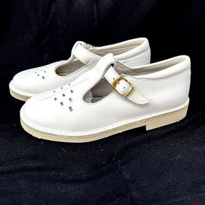 De‎ Osu -Spain -Girls White Leather Dress Shoe Spain Pirolo  EU size 28  US 11